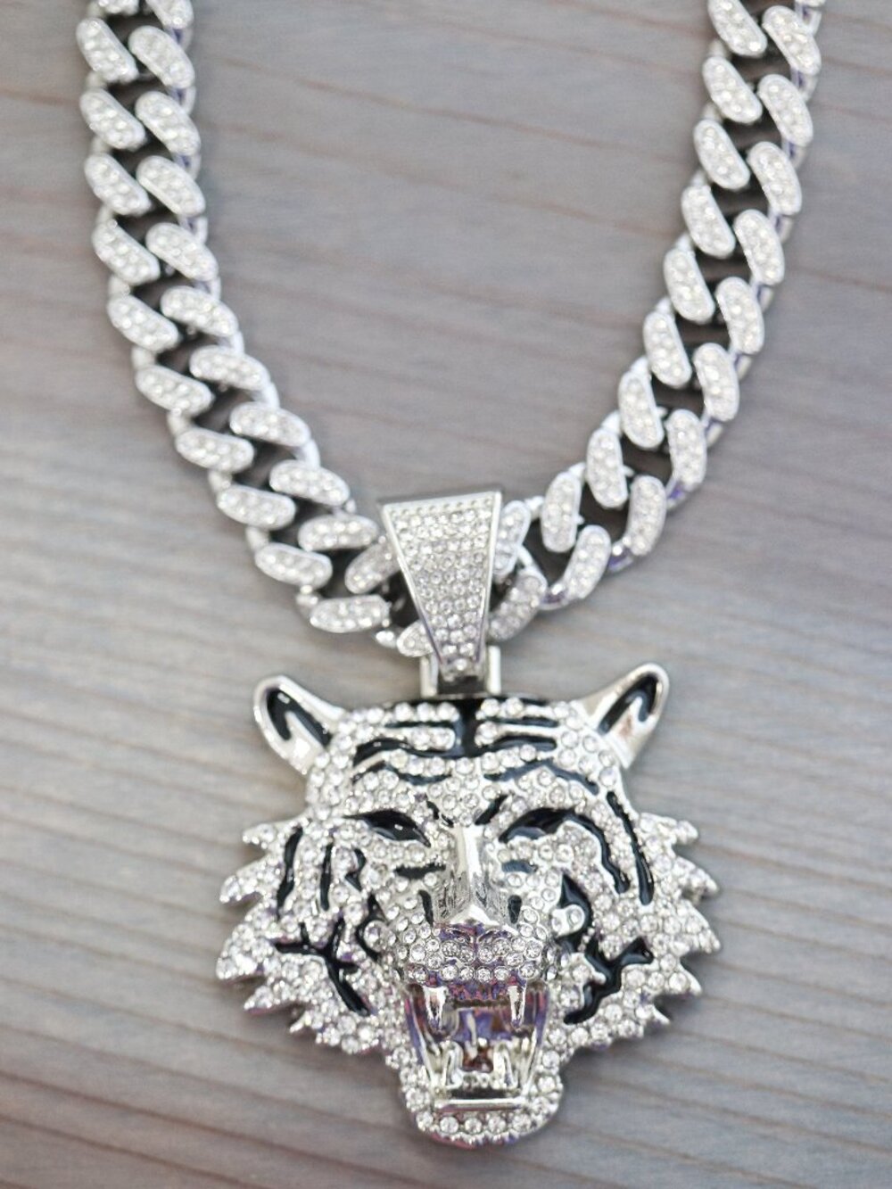 Tiger Ice Pendant Necklace 13mm 20inches Cuban Ice Round SIlver Plated